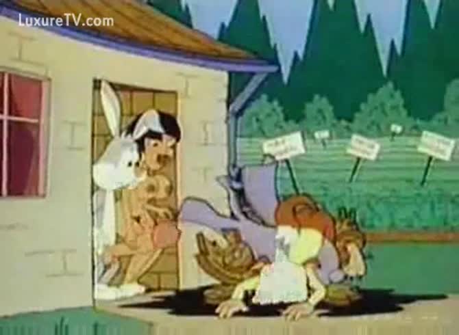 Video :Bunny fucking a sexy girl in the farm sex